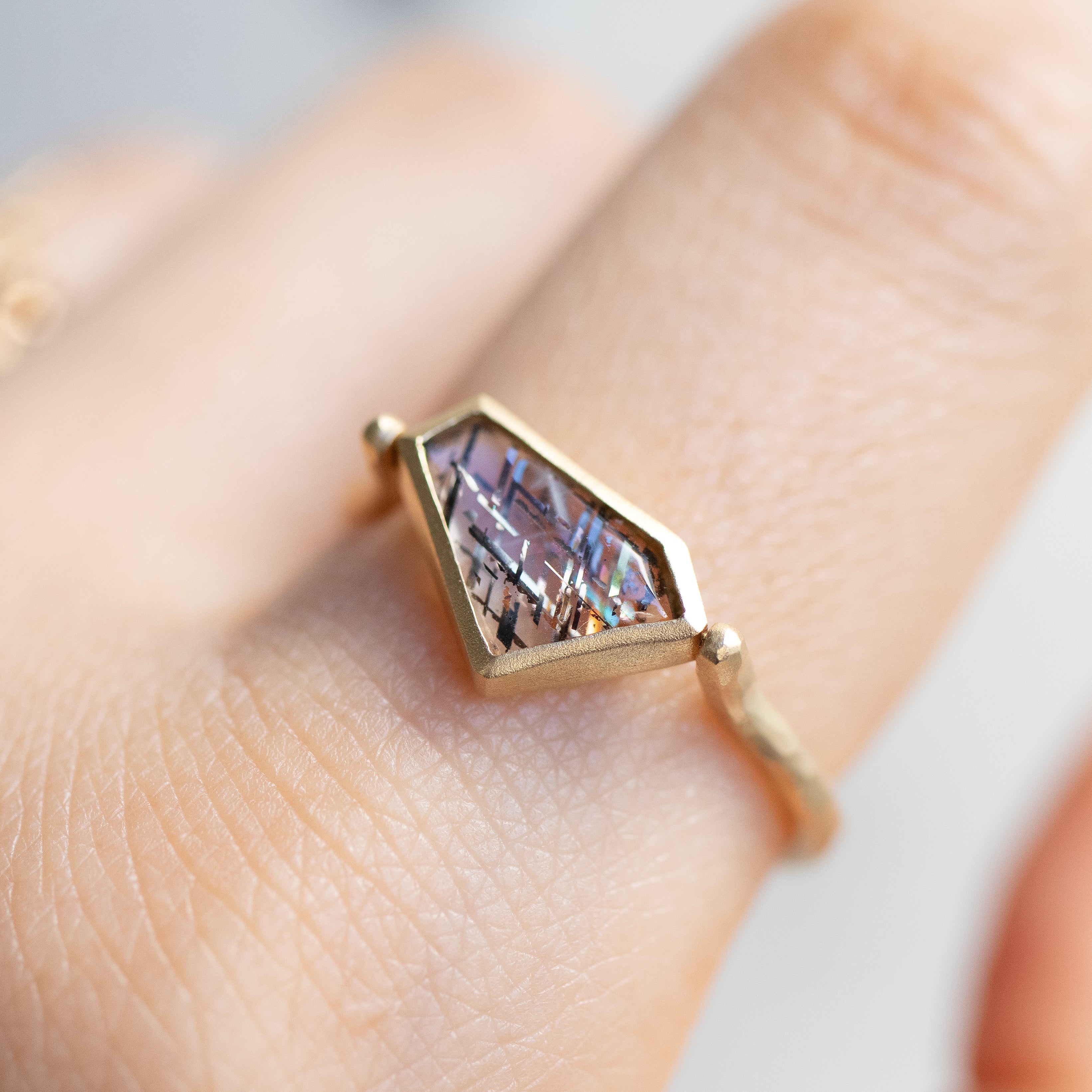 Ring - Lattice Sunstone -