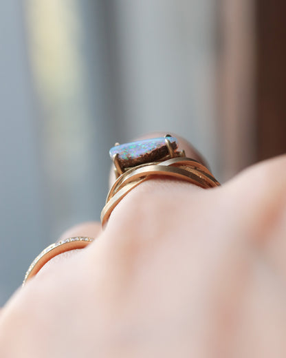 Prong Ring - Opal -