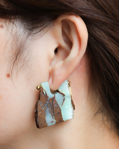 Rock Pierced Earring - Chrysophrase -