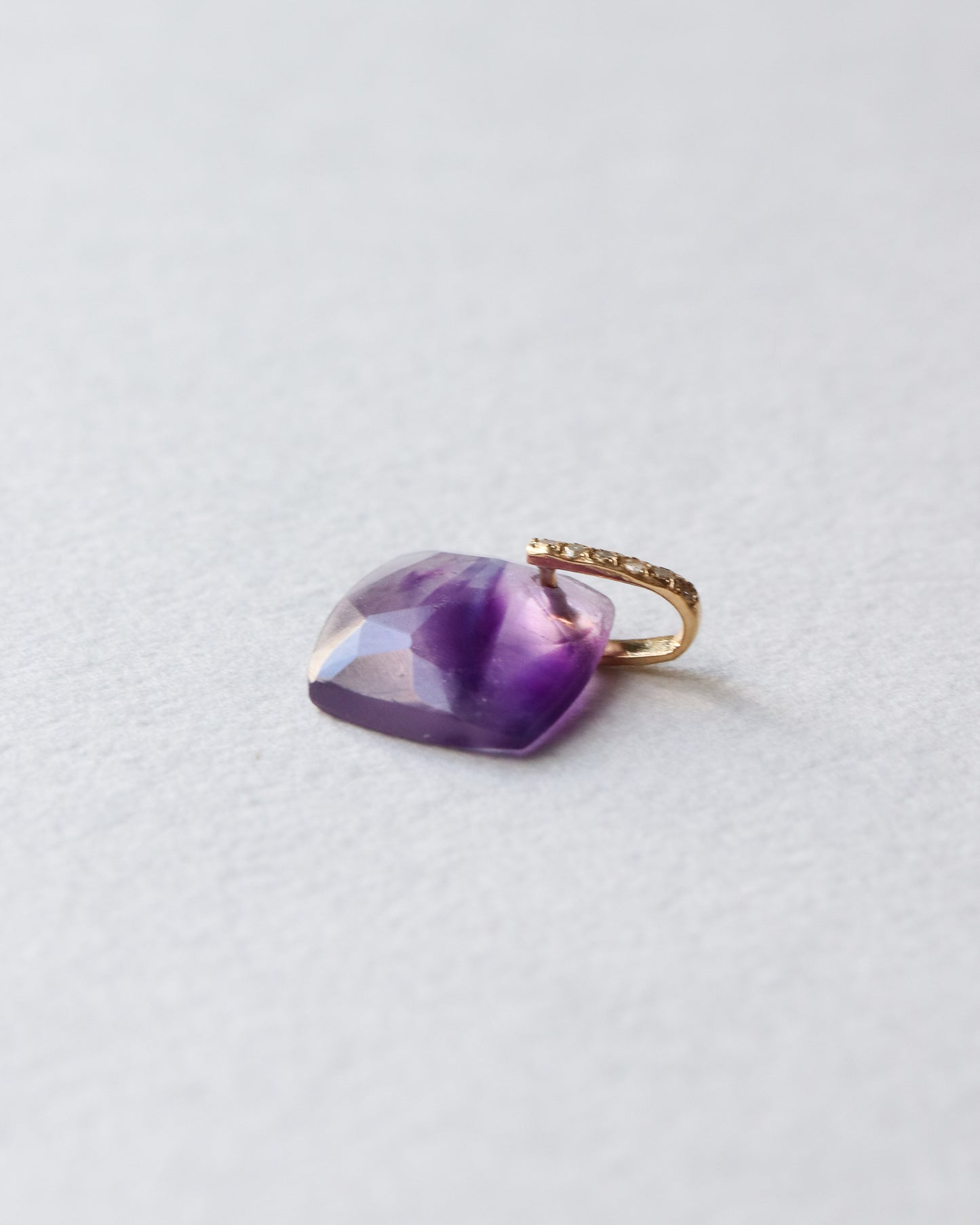 Hibiki Stone Necklace - Amethyst -
