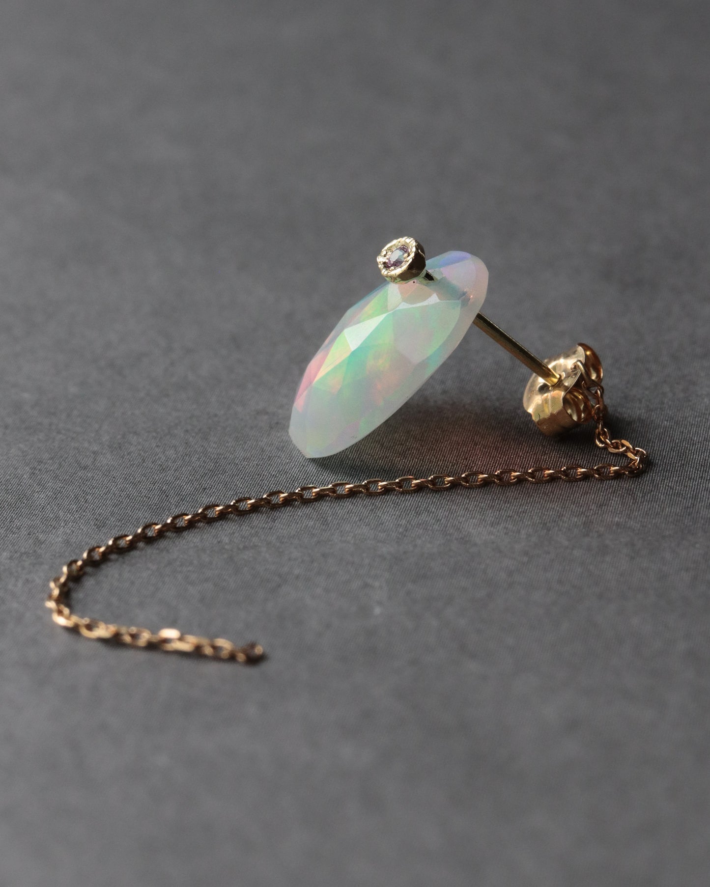 Flat Pierced Earring - Opal -