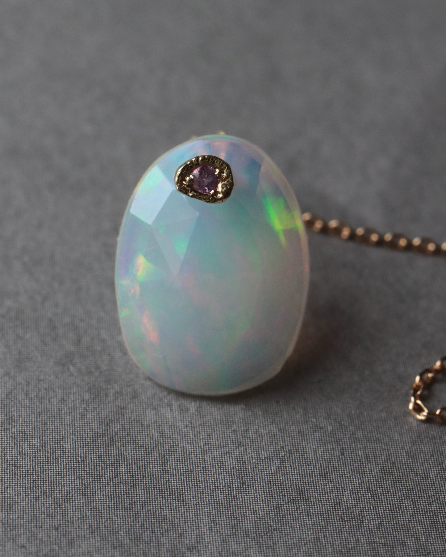 Flat Pierced Earring - Opal -