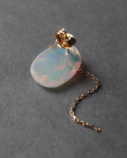 Flat Pierced Earring - Opal -