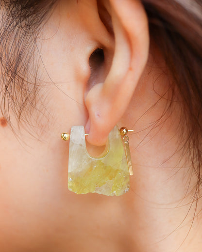 Rock Pierced Earring - Yellow Quartz -