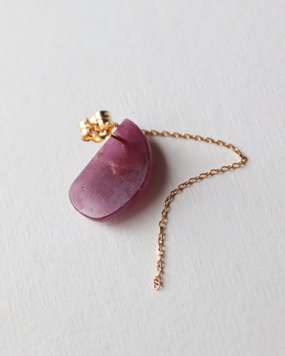 Flat Pierced Earring - Ruby -