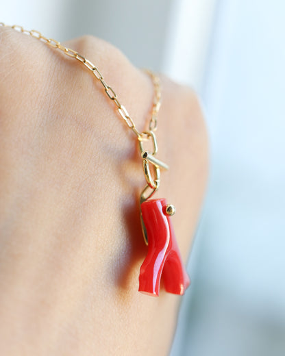 Mantel Necklace - Coral -