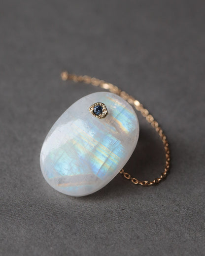 Flat Pierced Earring - Rainbow Moon Stone -