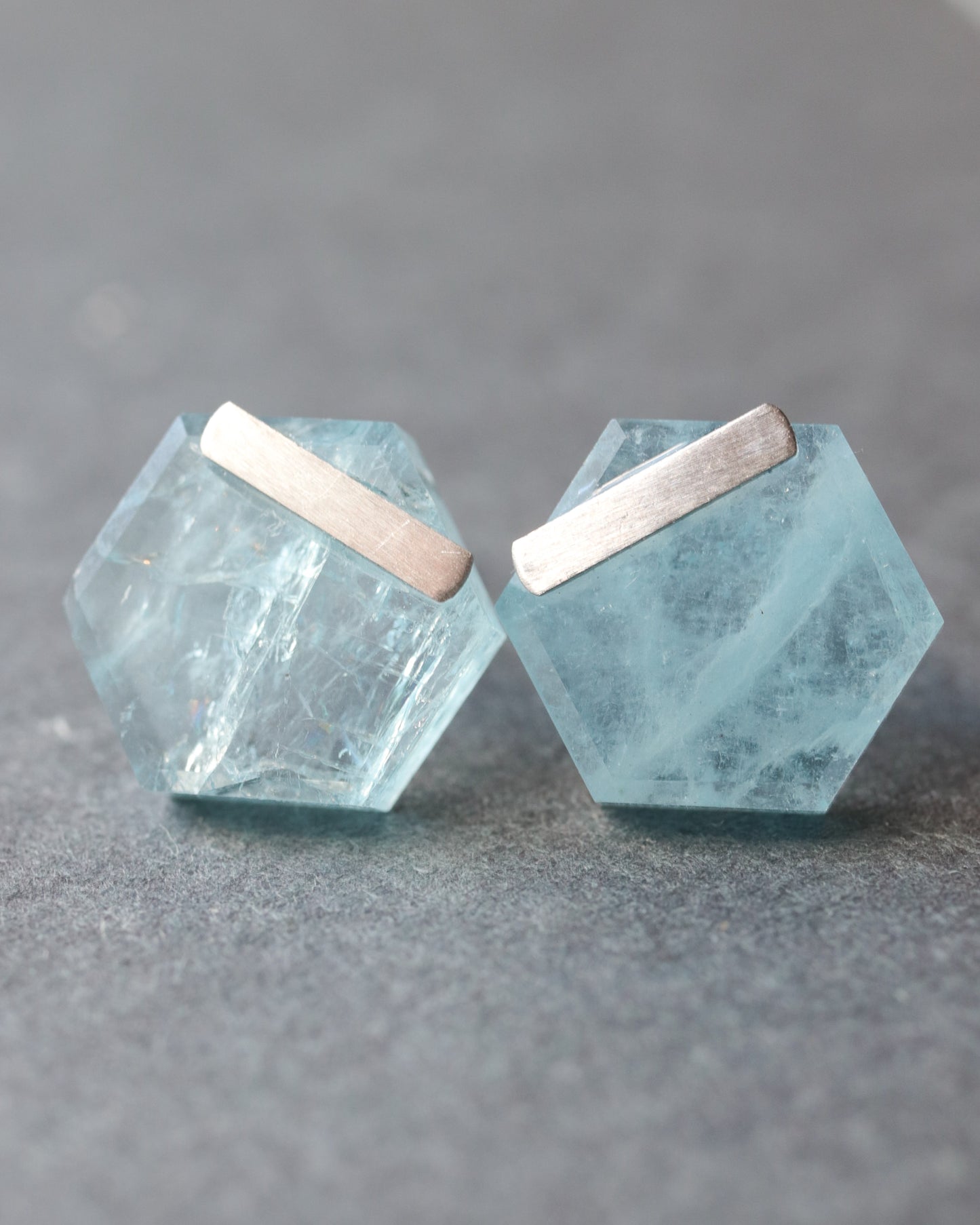 Bar stone Pierced Earring - Aquamarine -