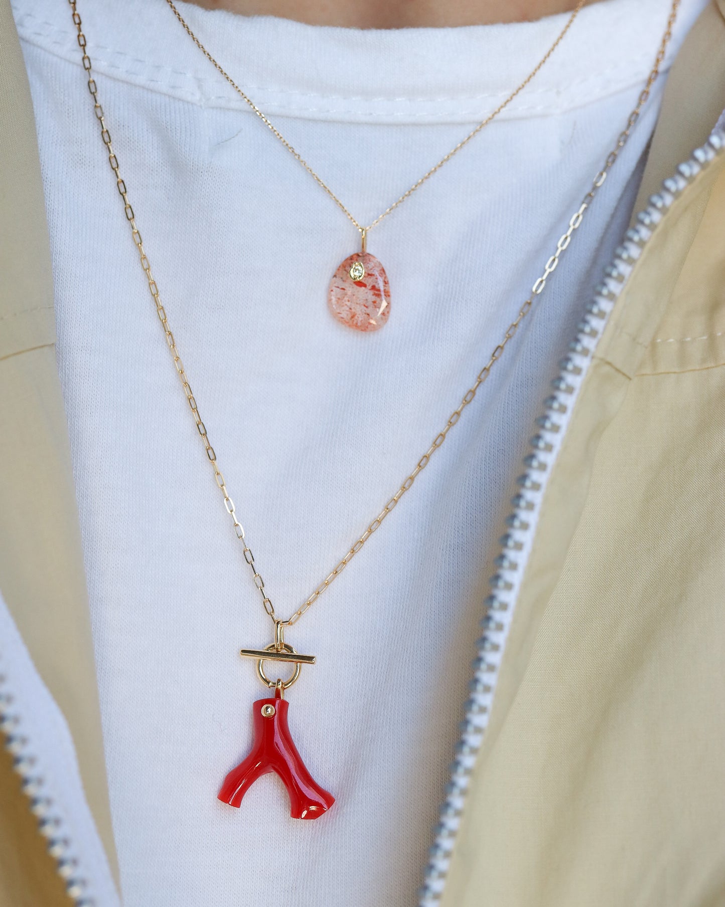 Mantel Necklace - Coral -