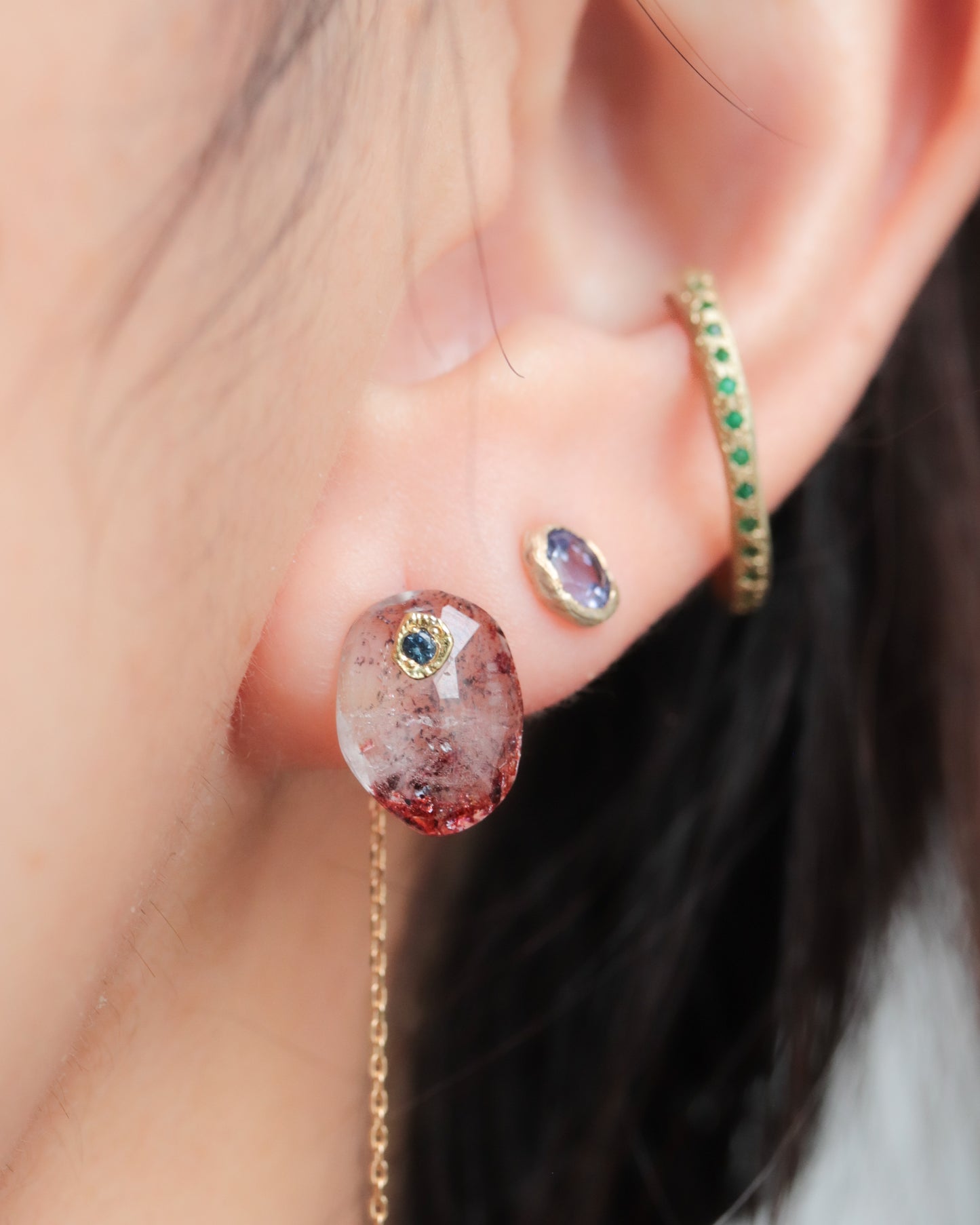 Flat Pierced Earring - Strawberry Quartz -