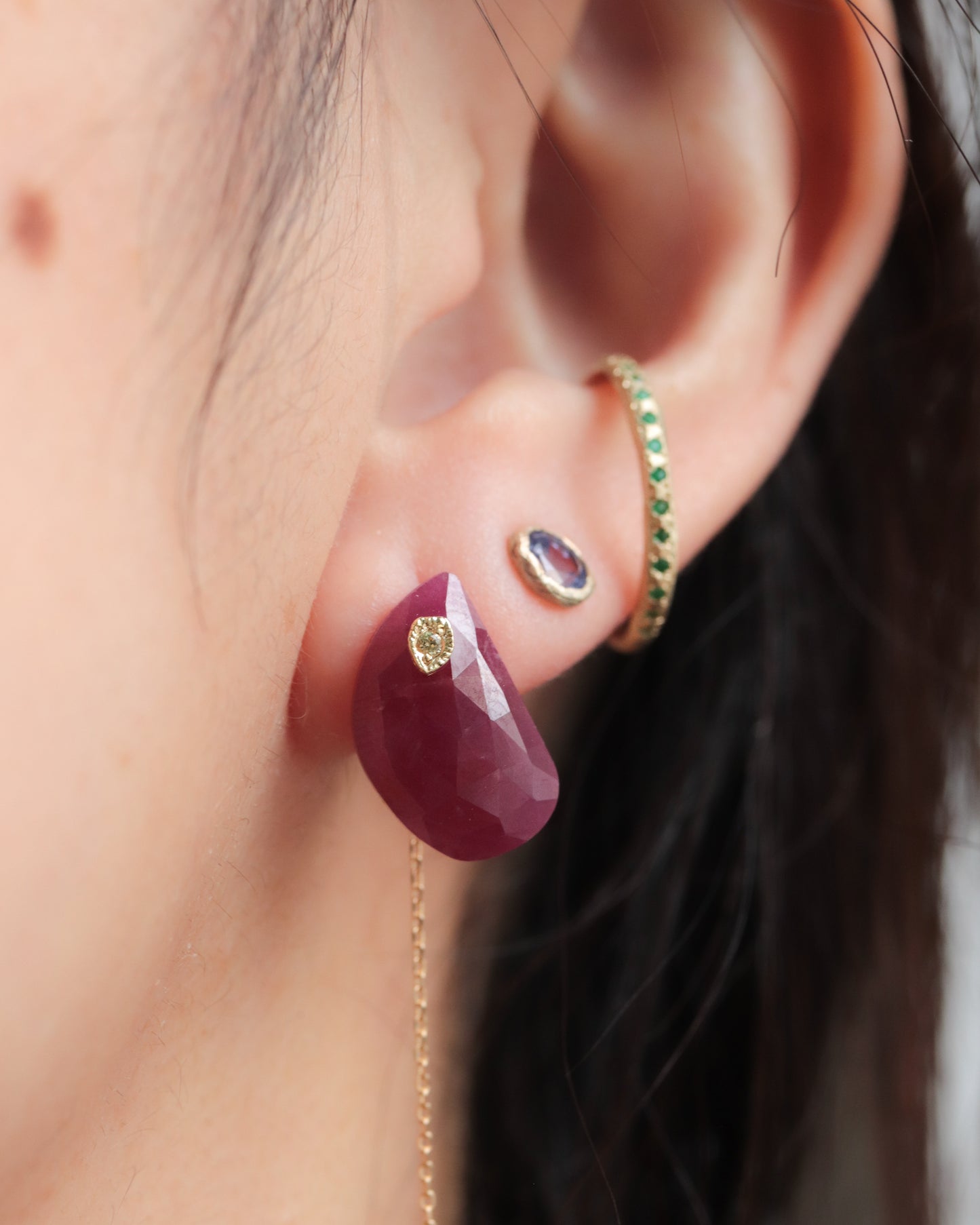 Flat Pierced Earring - Ruby -
