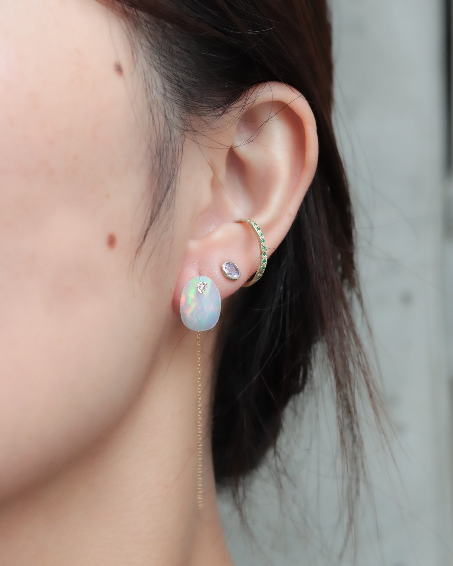 Flat Pierced Earring - Opal -