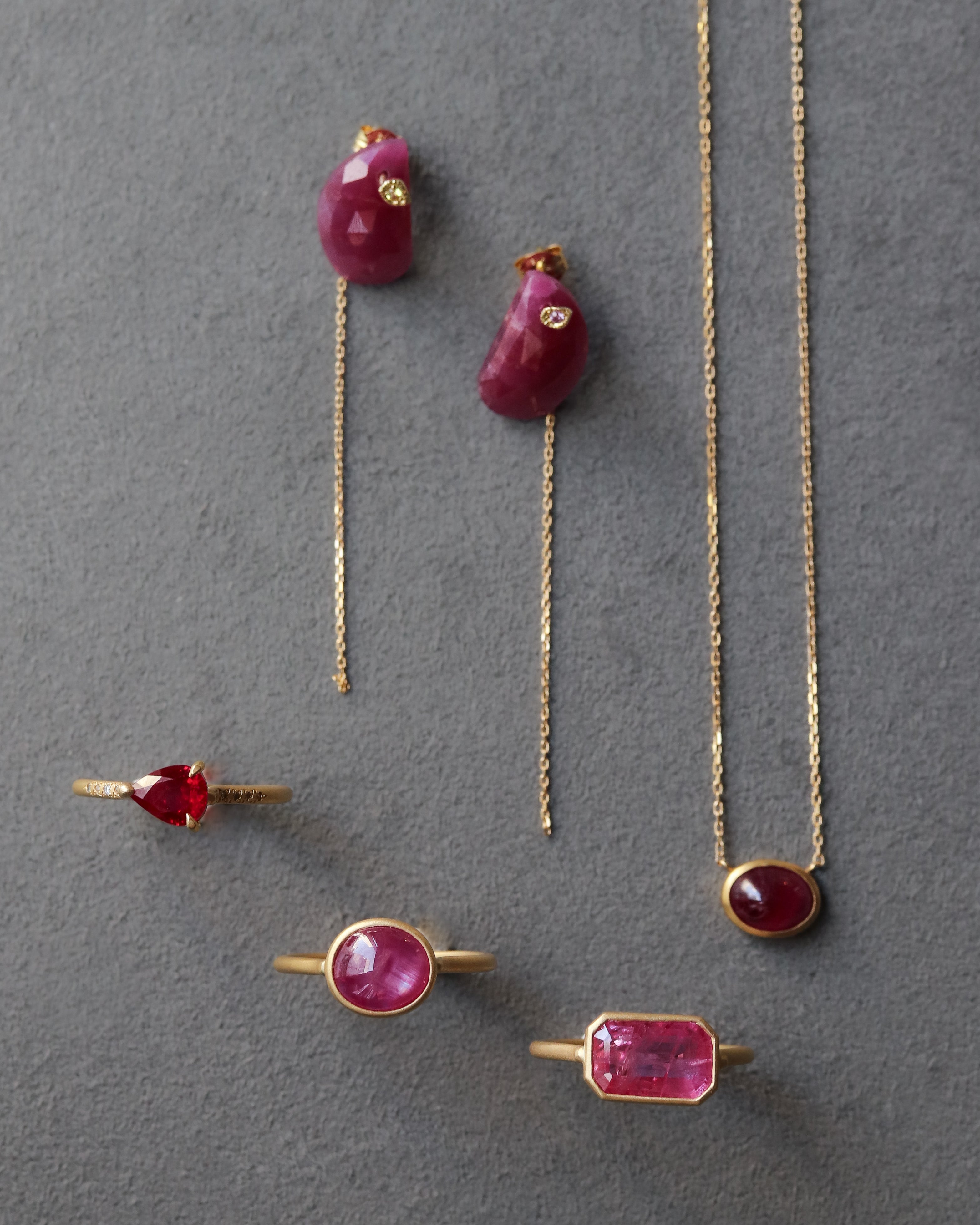 Collet Ring - Ruby -