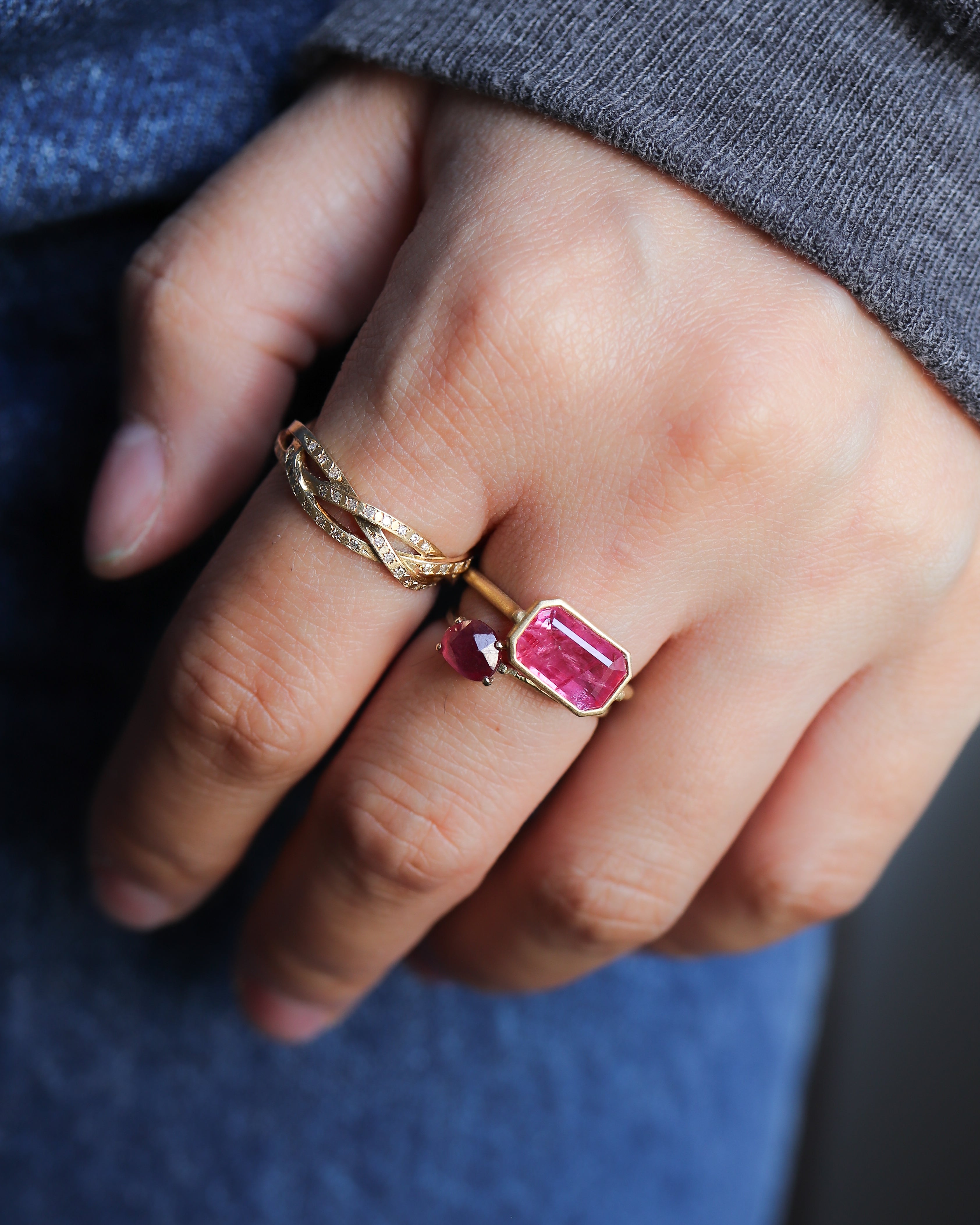 Collet Ring - Ruby -