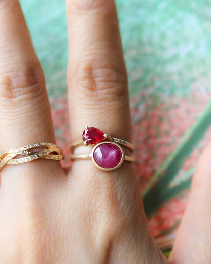 【coming soon】Prong Ring - Ruby -