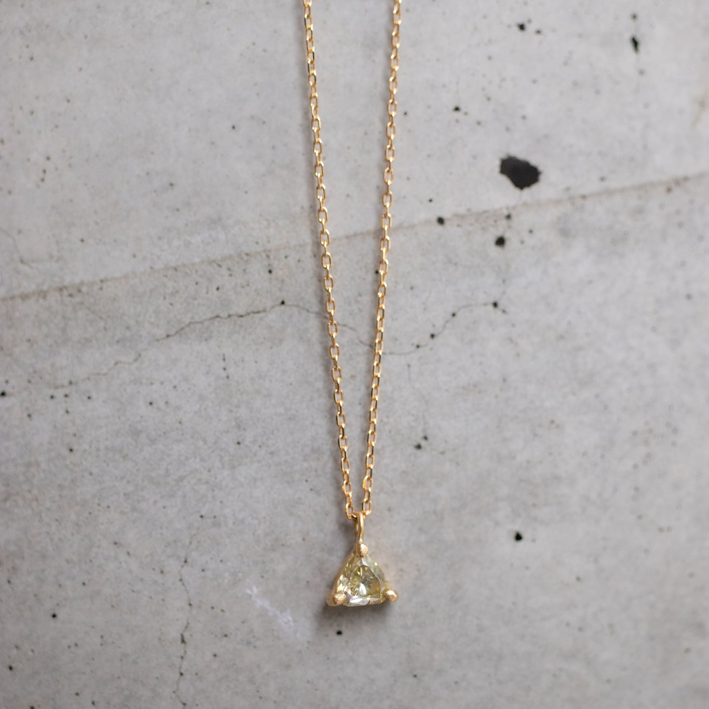 Prong Necklace - Diamond -