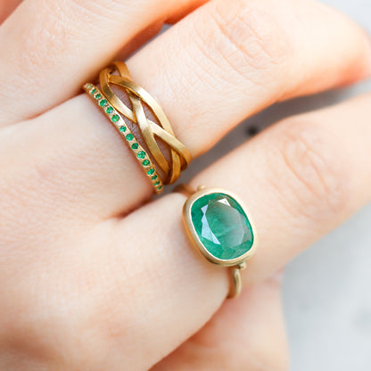 Collet Ring - Emerald -