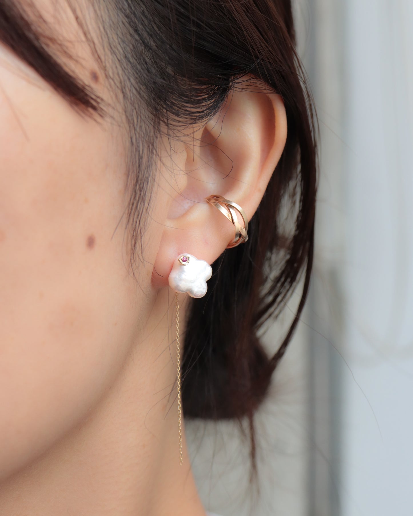 Flat Pierced Earring - keshi Pearl -