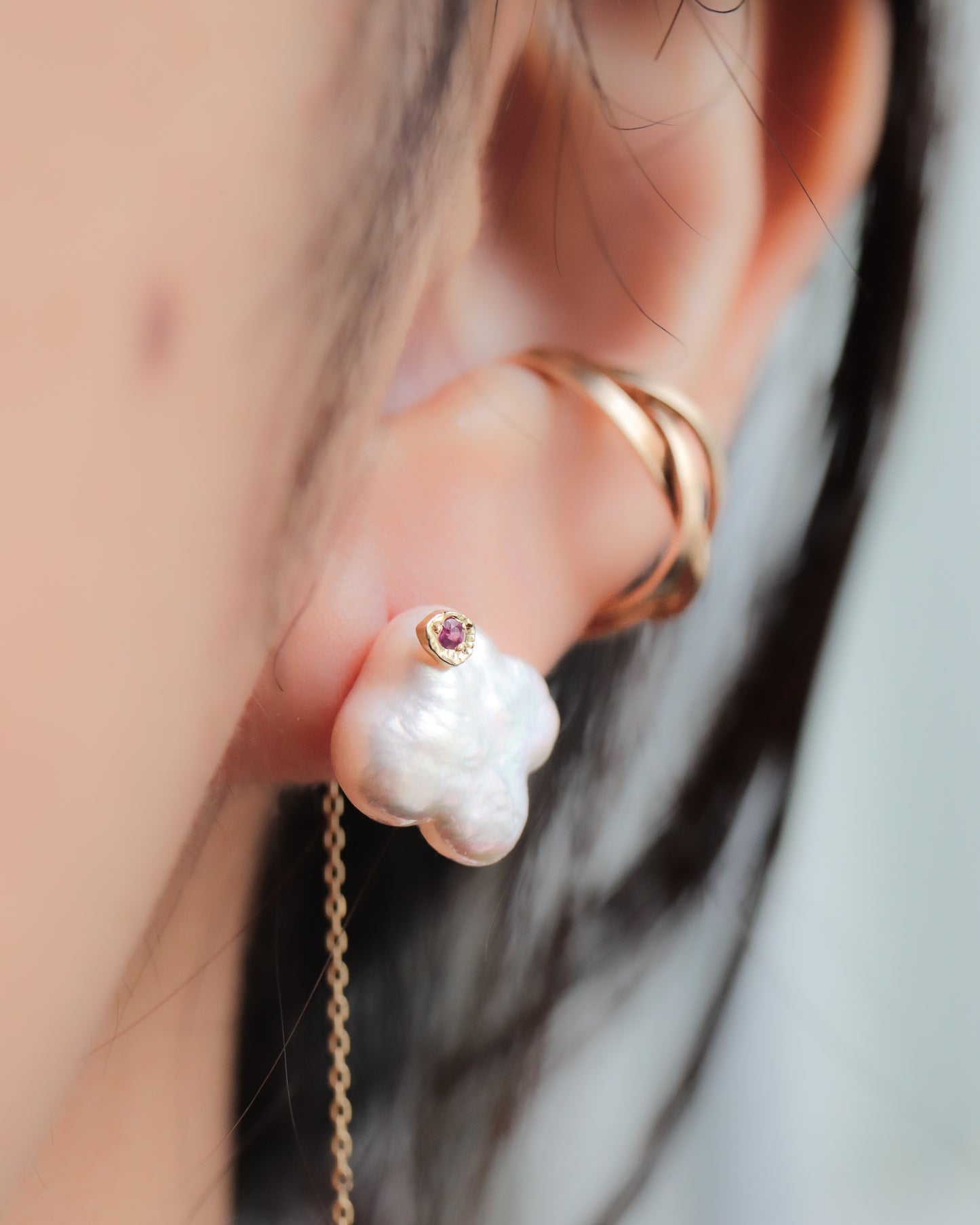 Flat Pierced Earring - keshi Pearl -