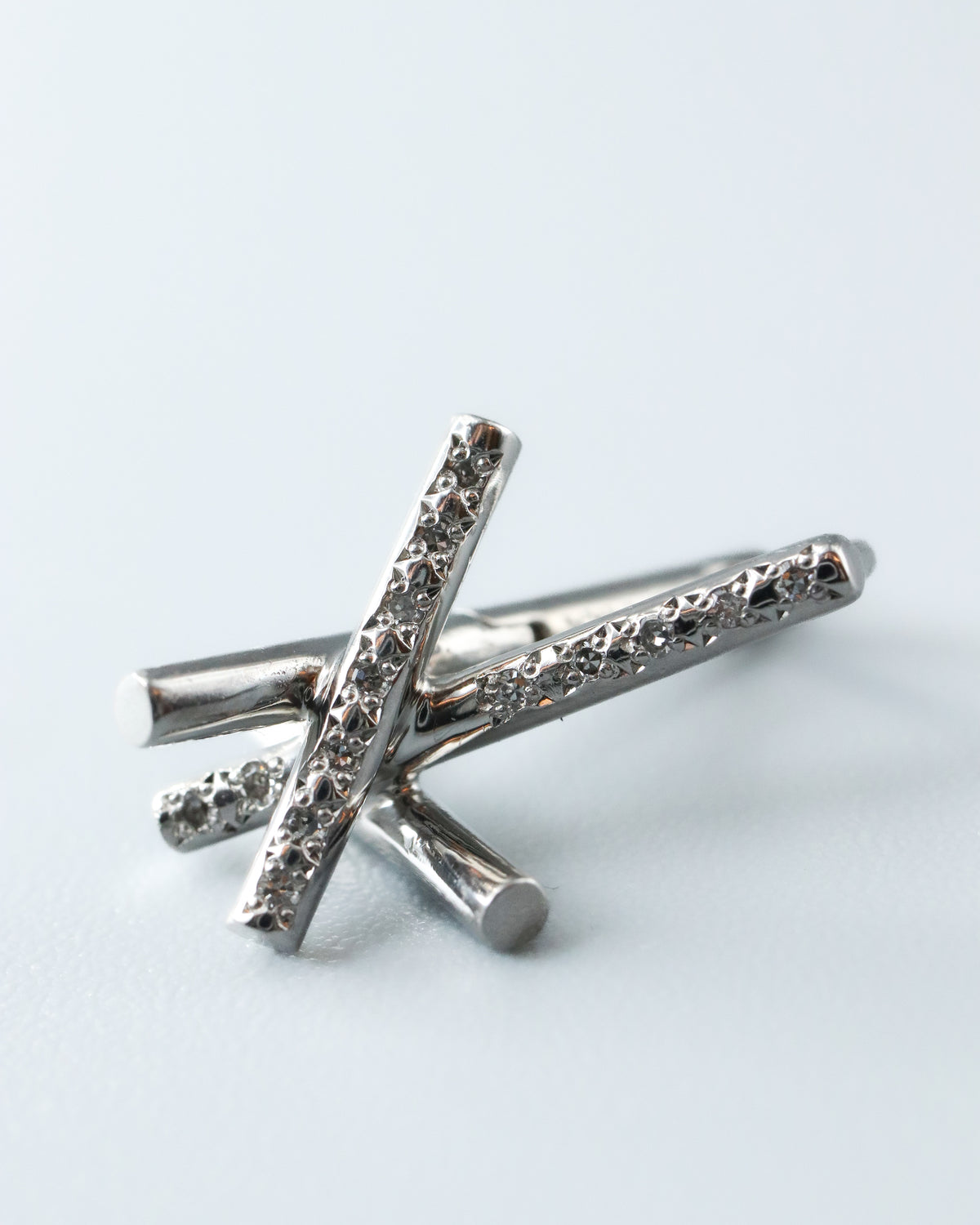 Asterism Pierced Earring - Pt900 / Diamond -