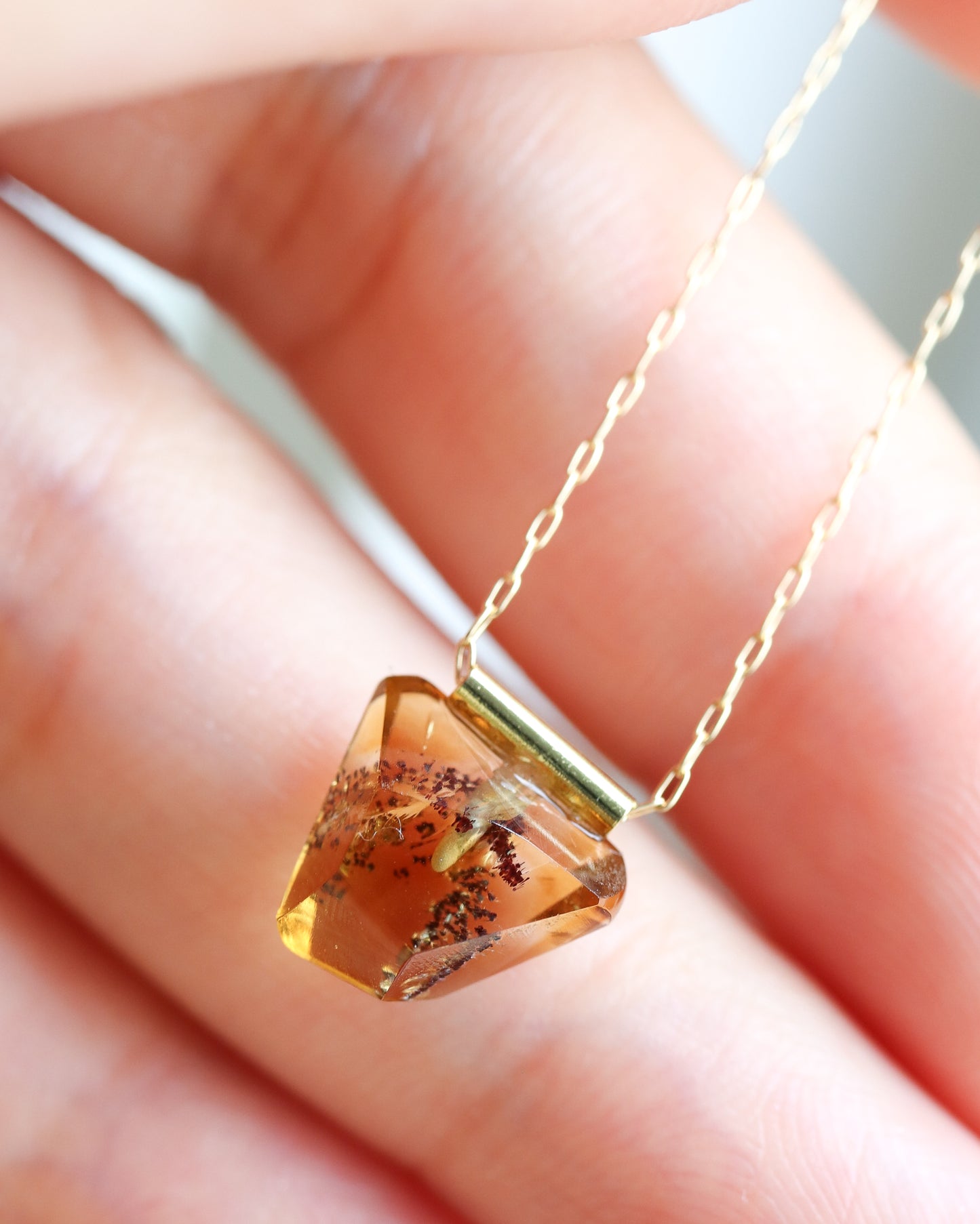 Pipe Pierced Earring - Citrine -