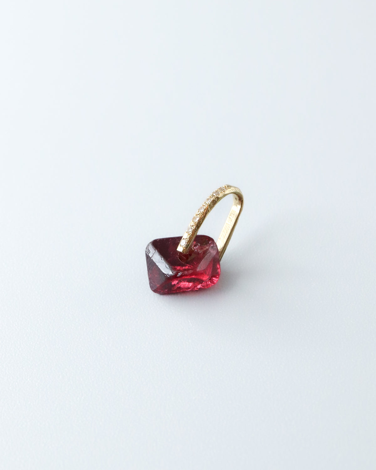 Hibiki Stone Necklace - Spinel -
