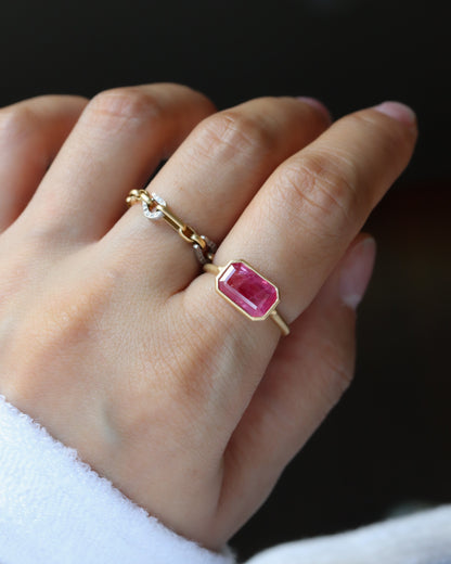 【coming soon】Collet Ring - Ruby -