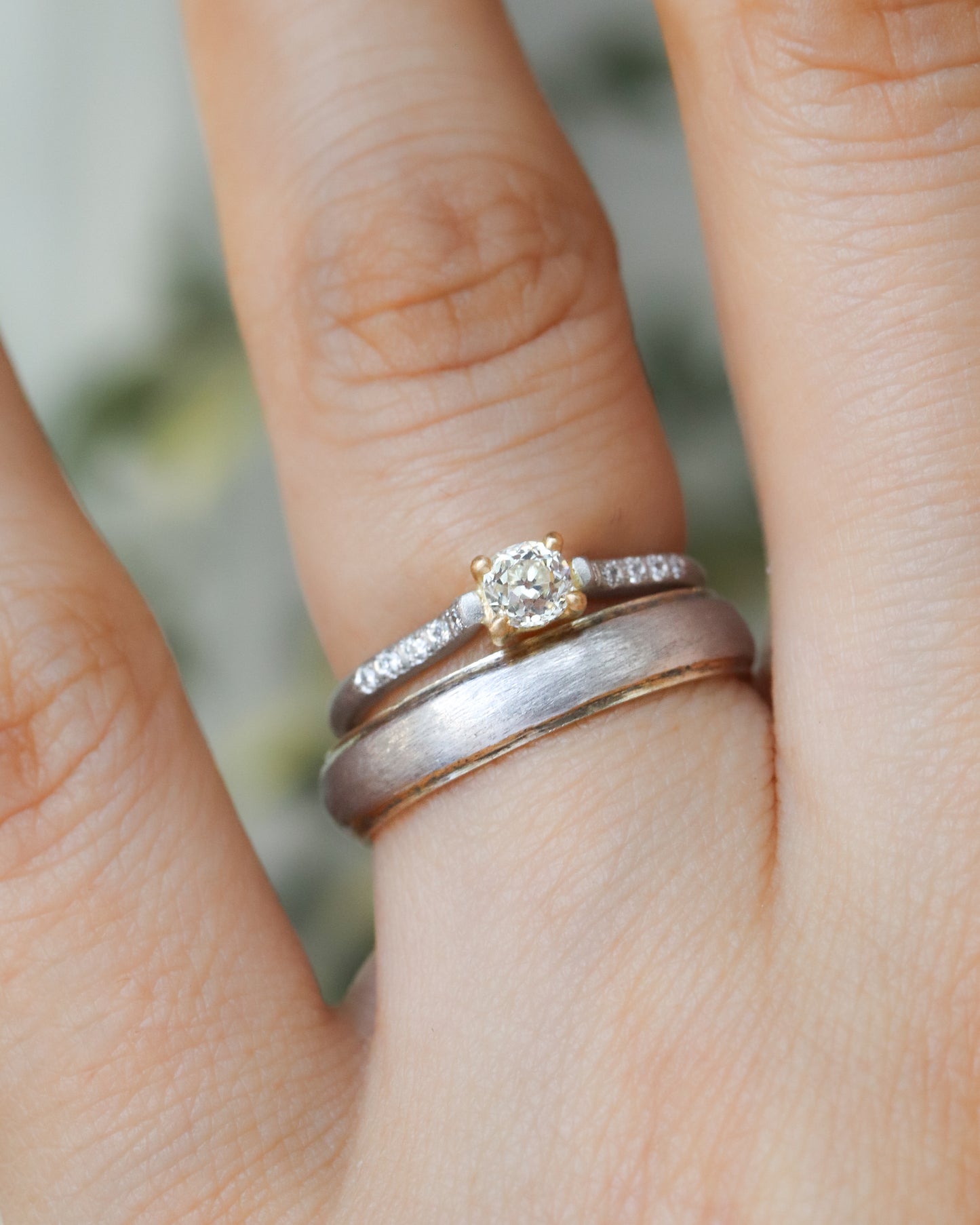 Prong Ring - Diamond -