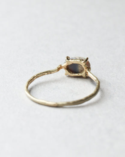 Flat Ring - Opal -