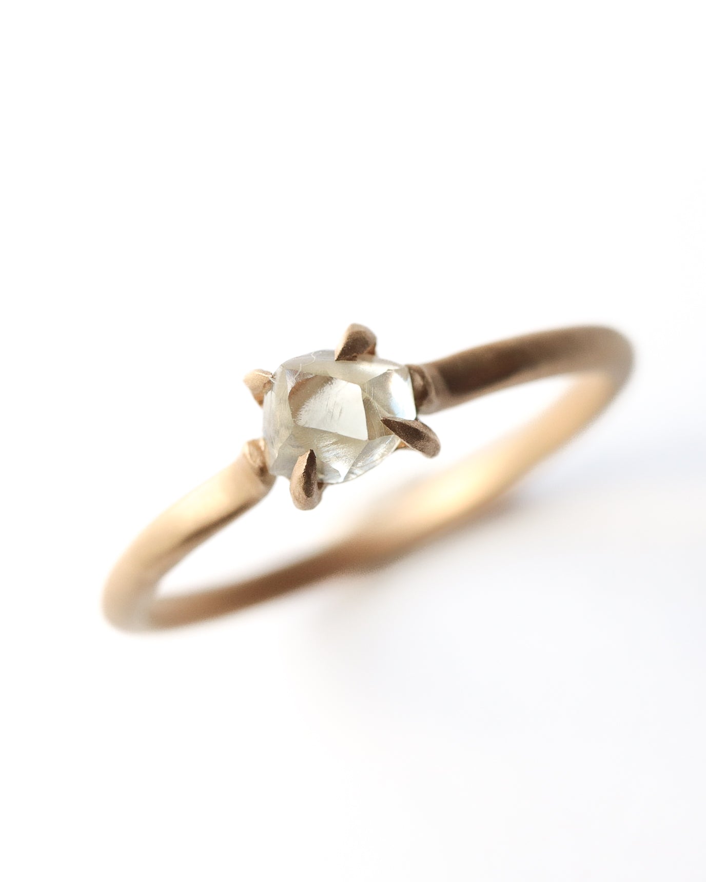 Prong Ring - Diamond -