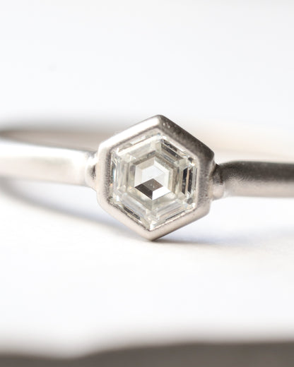 Collet Ring - Diamond -