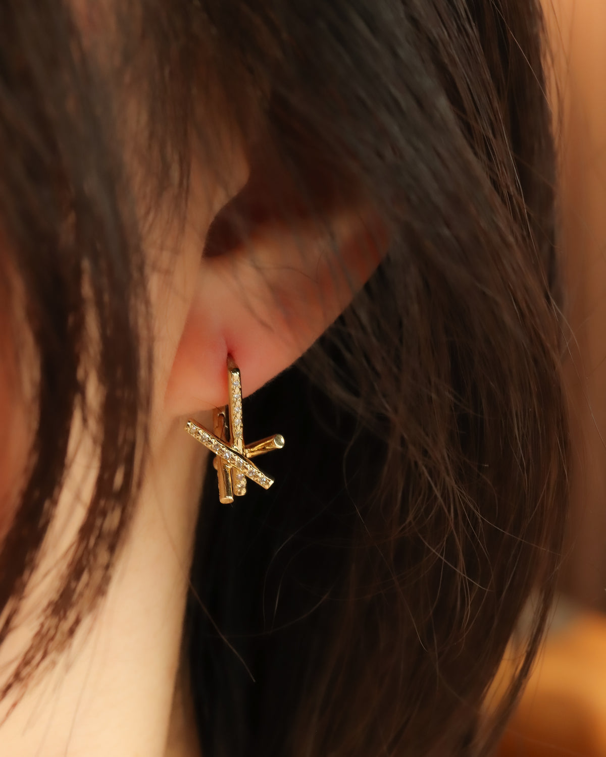 Asterism Pierced Earring - K18YG / Diamond -