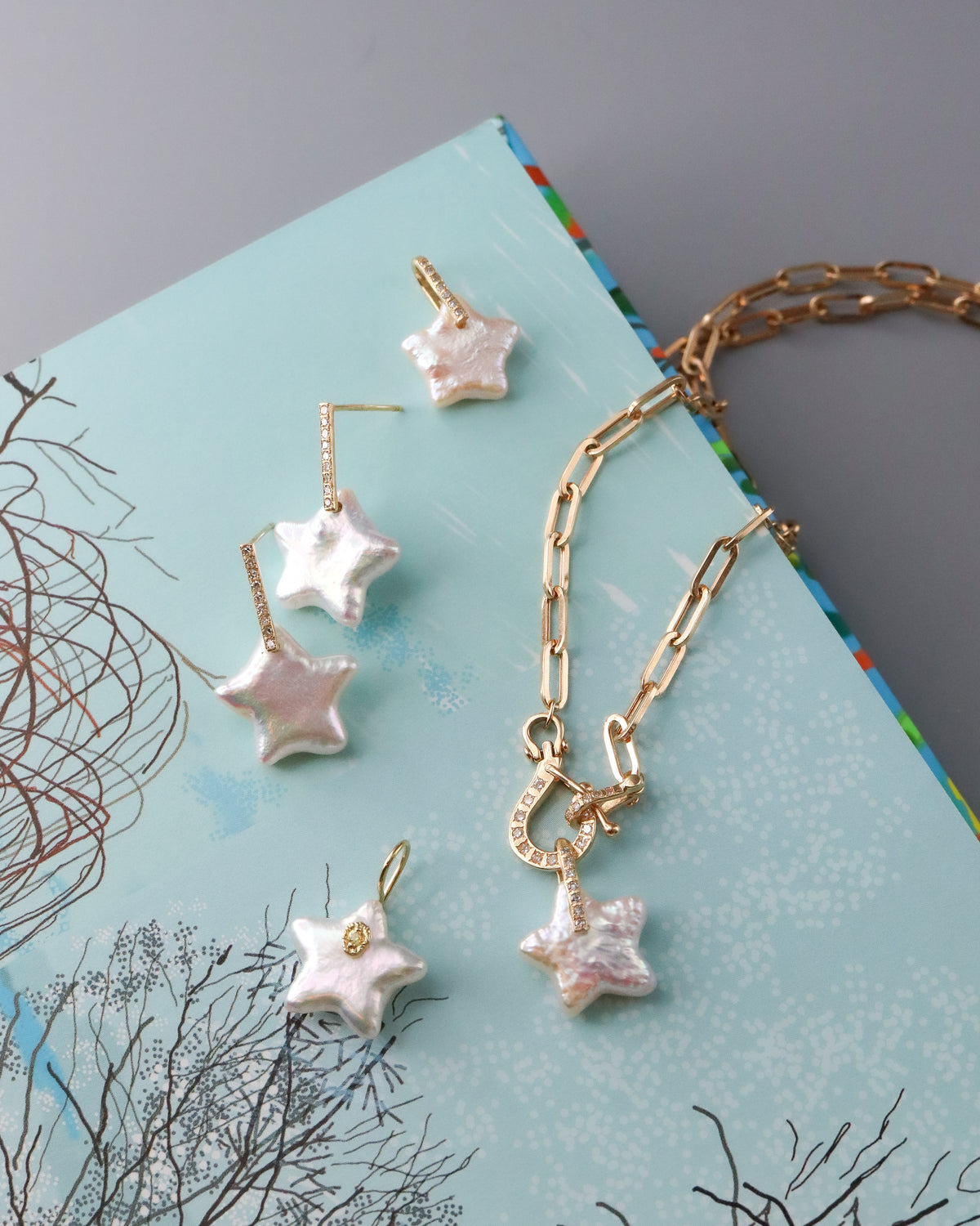 Hibiki Stone Necklace - Pearl / Diamond -