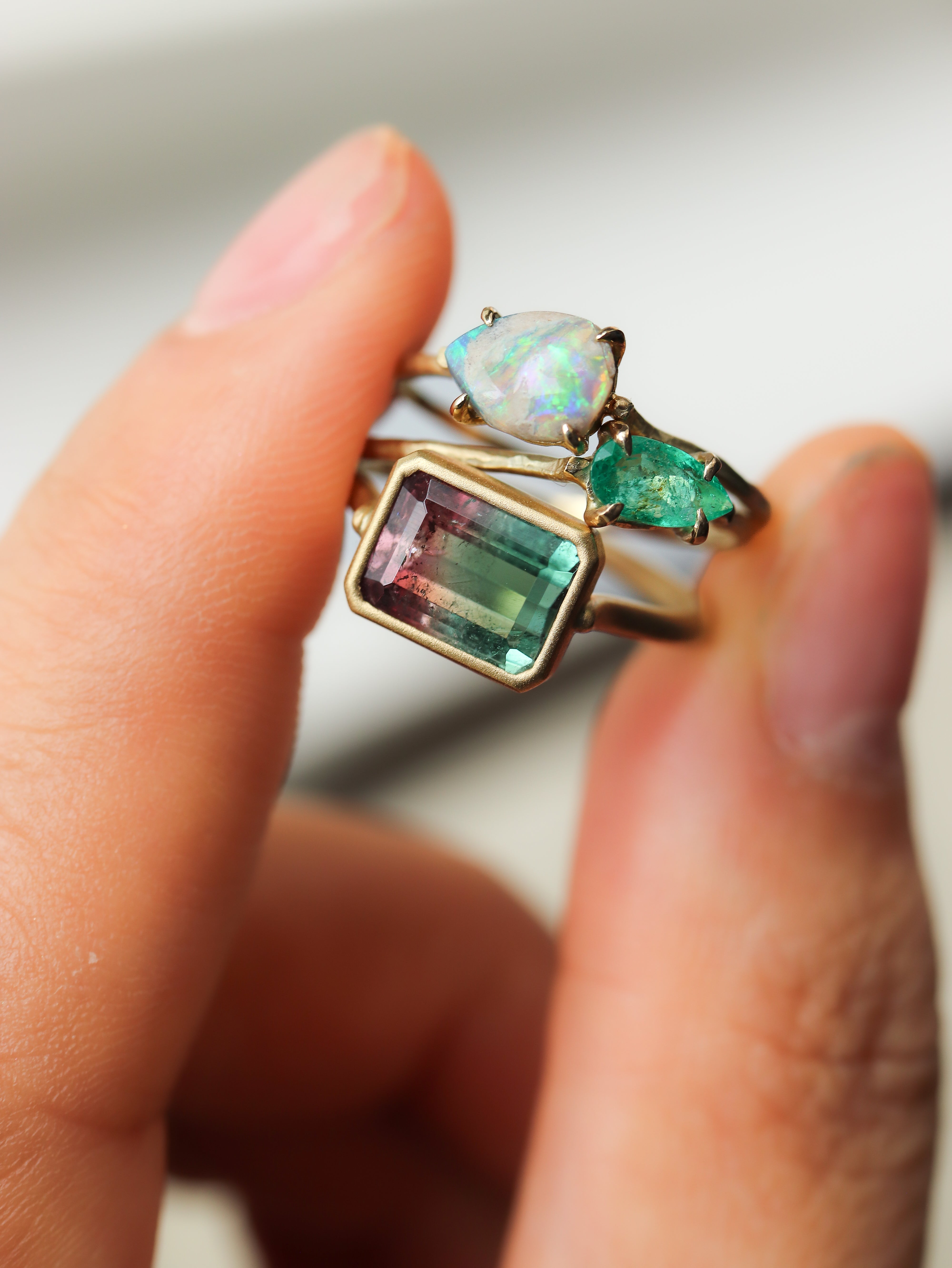 Flat Ring - Emerald -