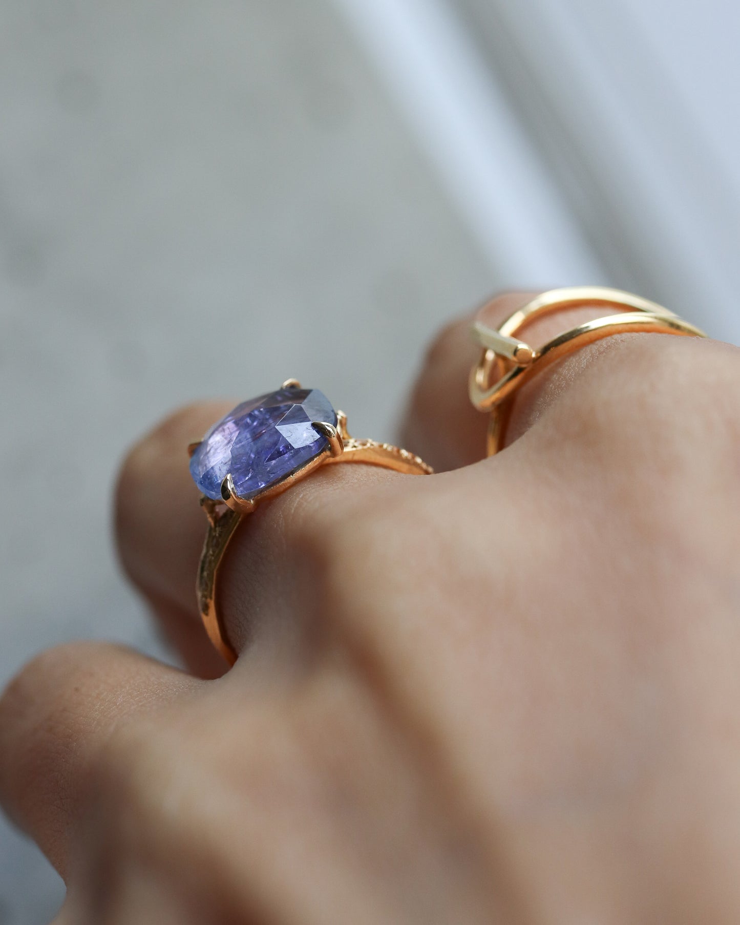 Flat Ring - Tanzanite -