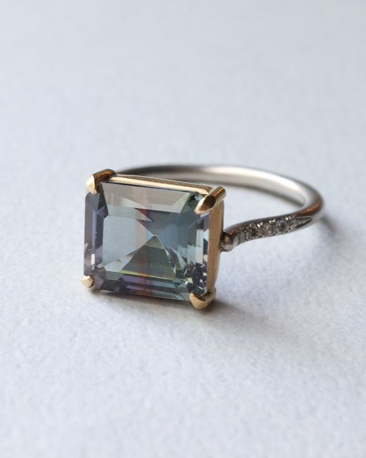 Prong Ring - Tanzanite -