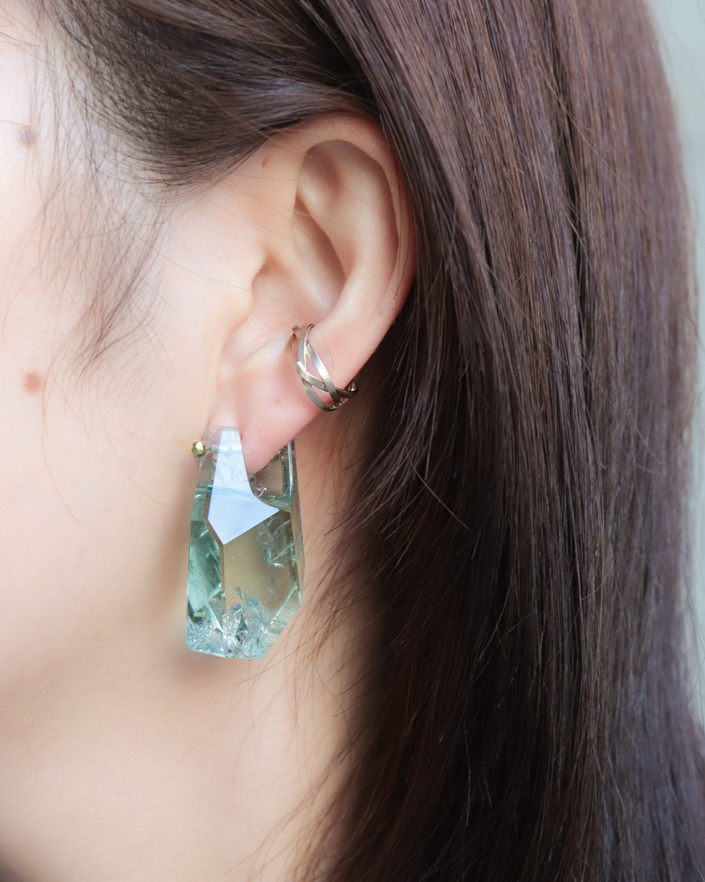 Rock Pierced Earrings - Green Amethyst -