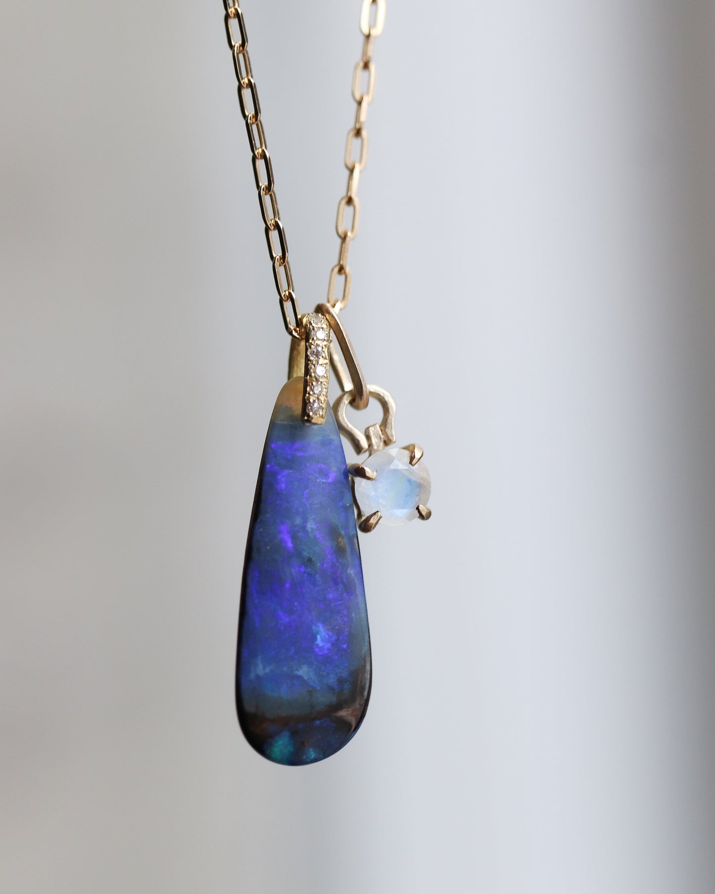 Hibiki Stone Necklace - Boulder Opal / Diamond -