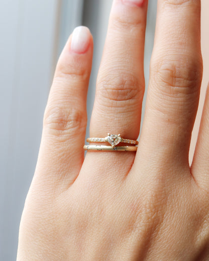 Prong Ring - Diamond -