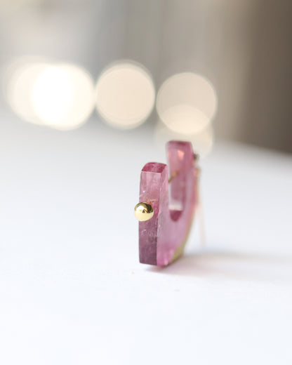 Rock Pierced Earring - Tourmaline -