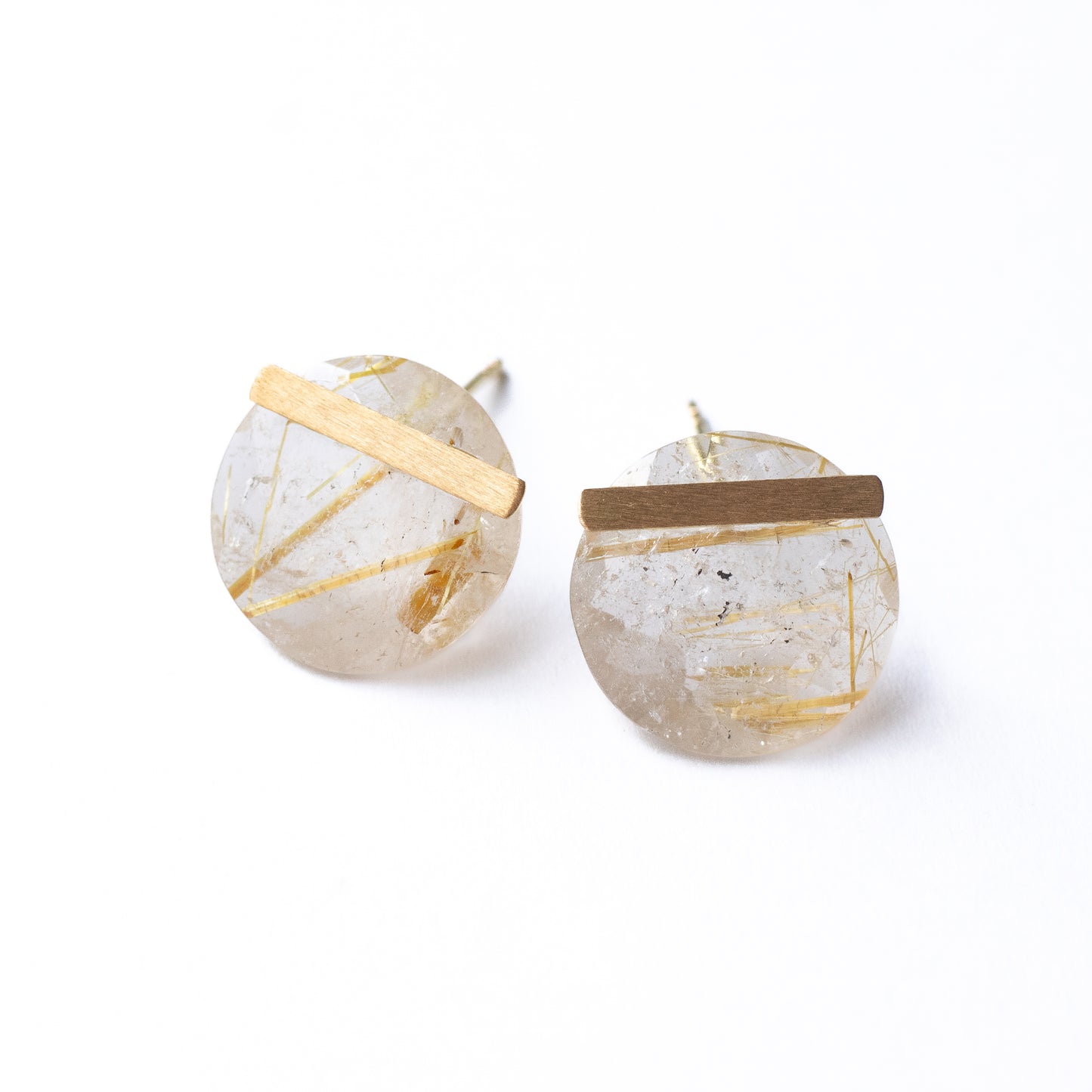 Bar stone Pierced Earring - Golden Rutilated Quartz -