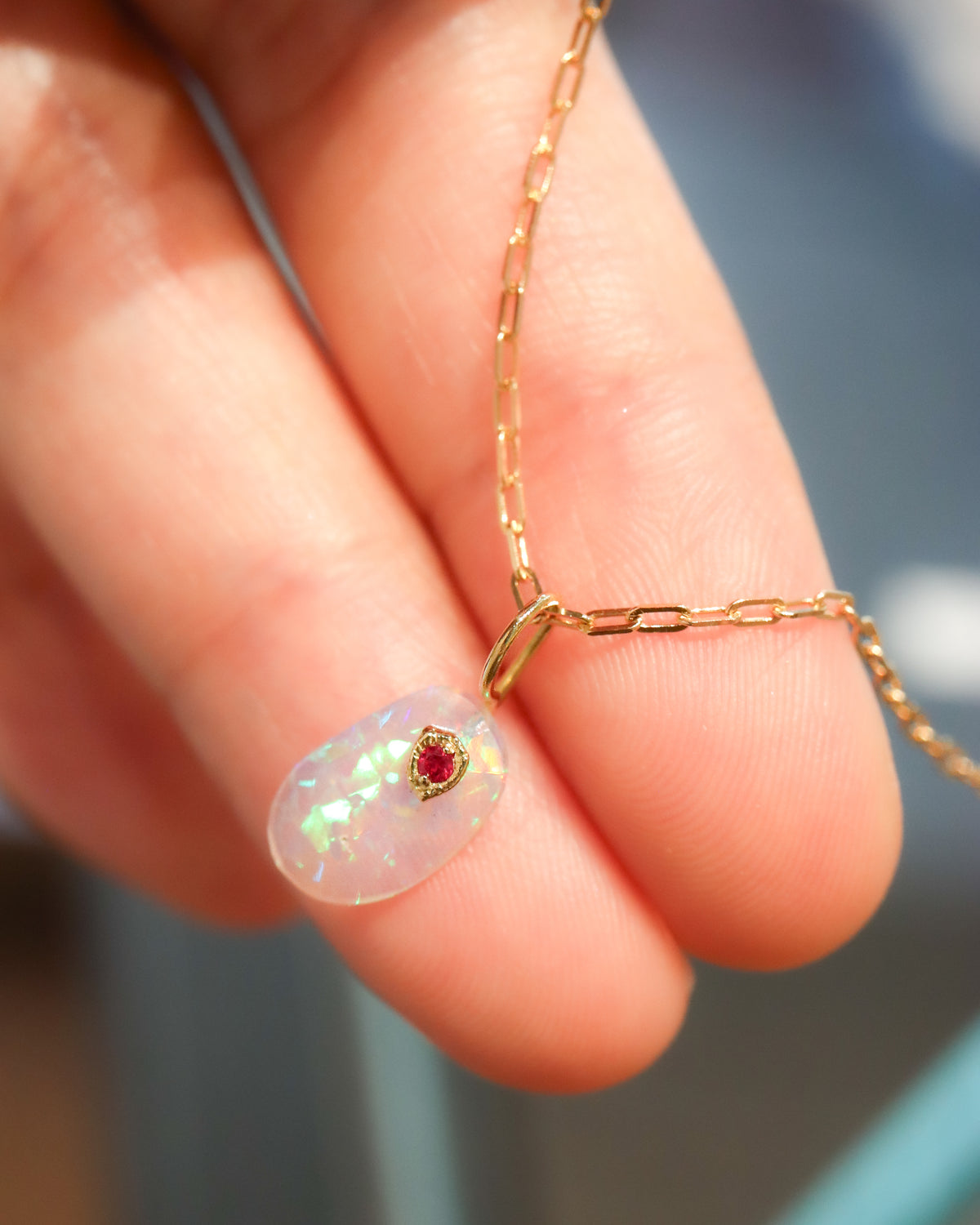 Flat Necklace - Opal -