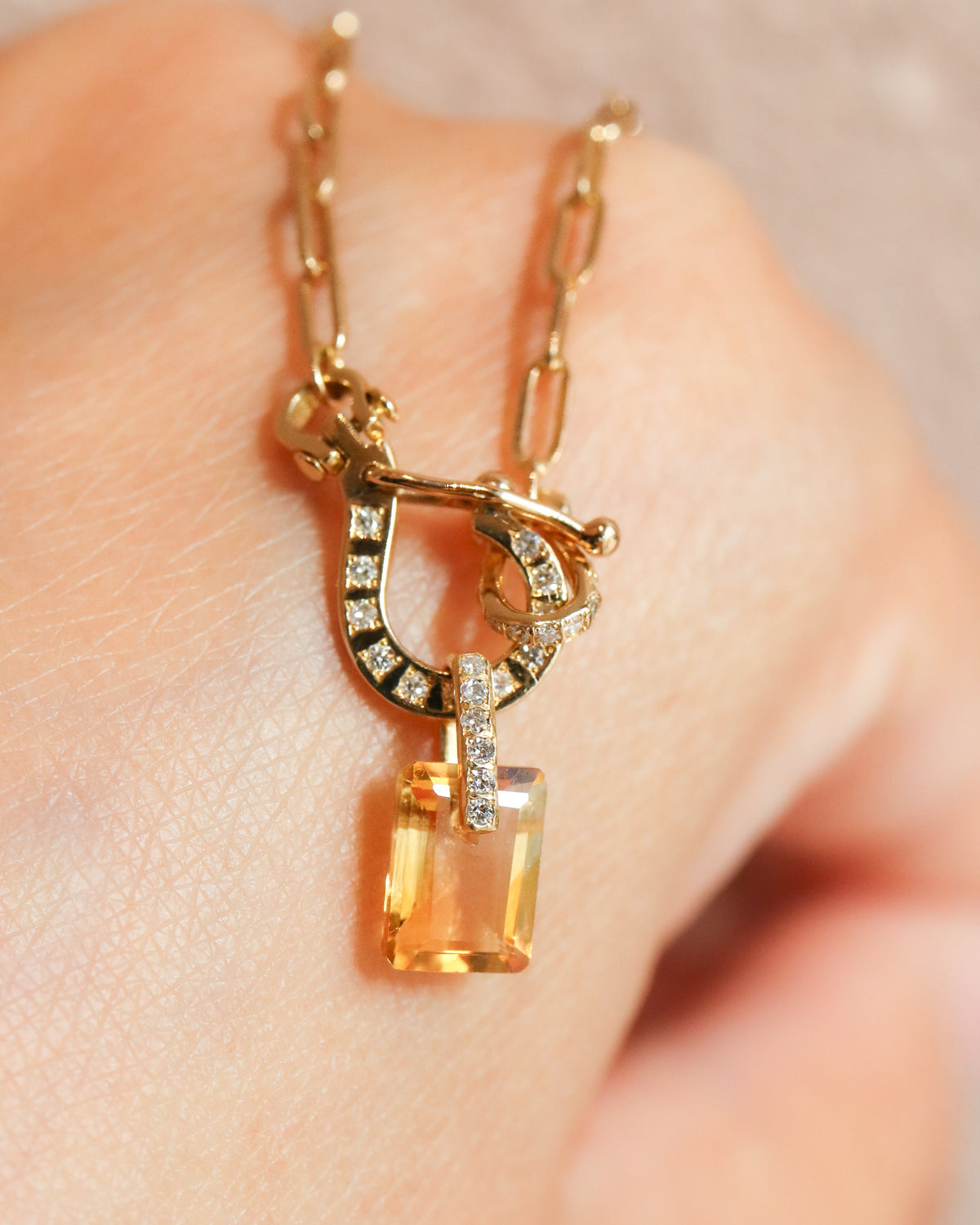 Hibiki Stone Necklace - Citrine -