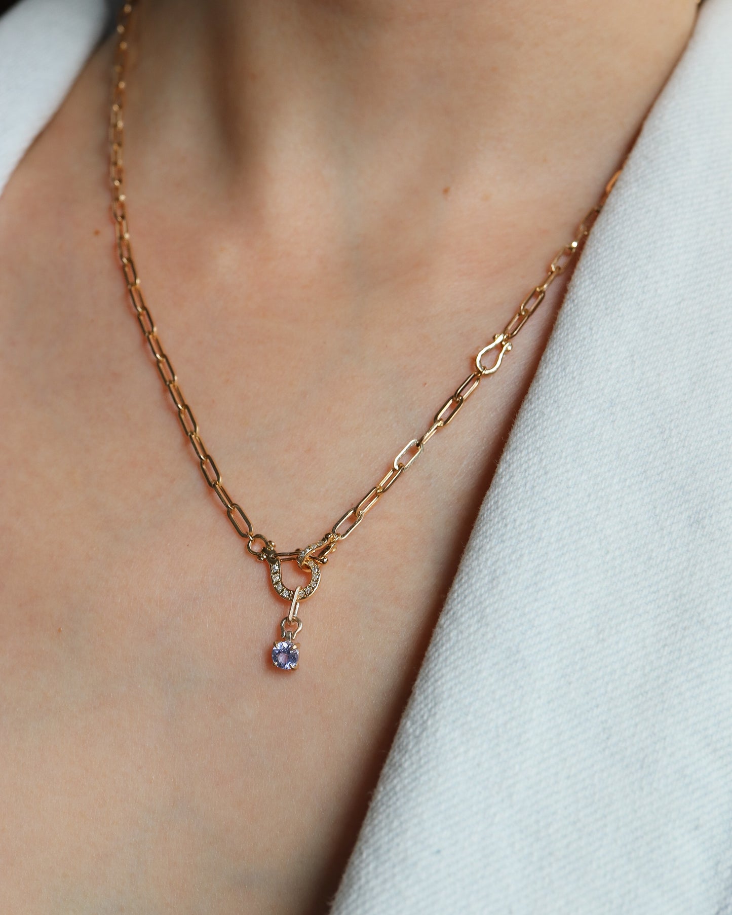 HorseShoe Prong Necklace - Tanzanite -