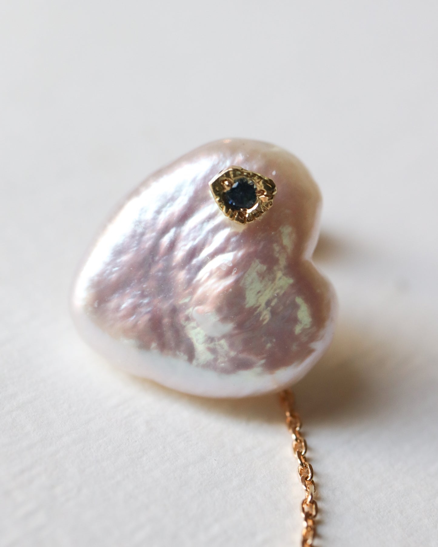 Flat Pierced Earring - Pearl -