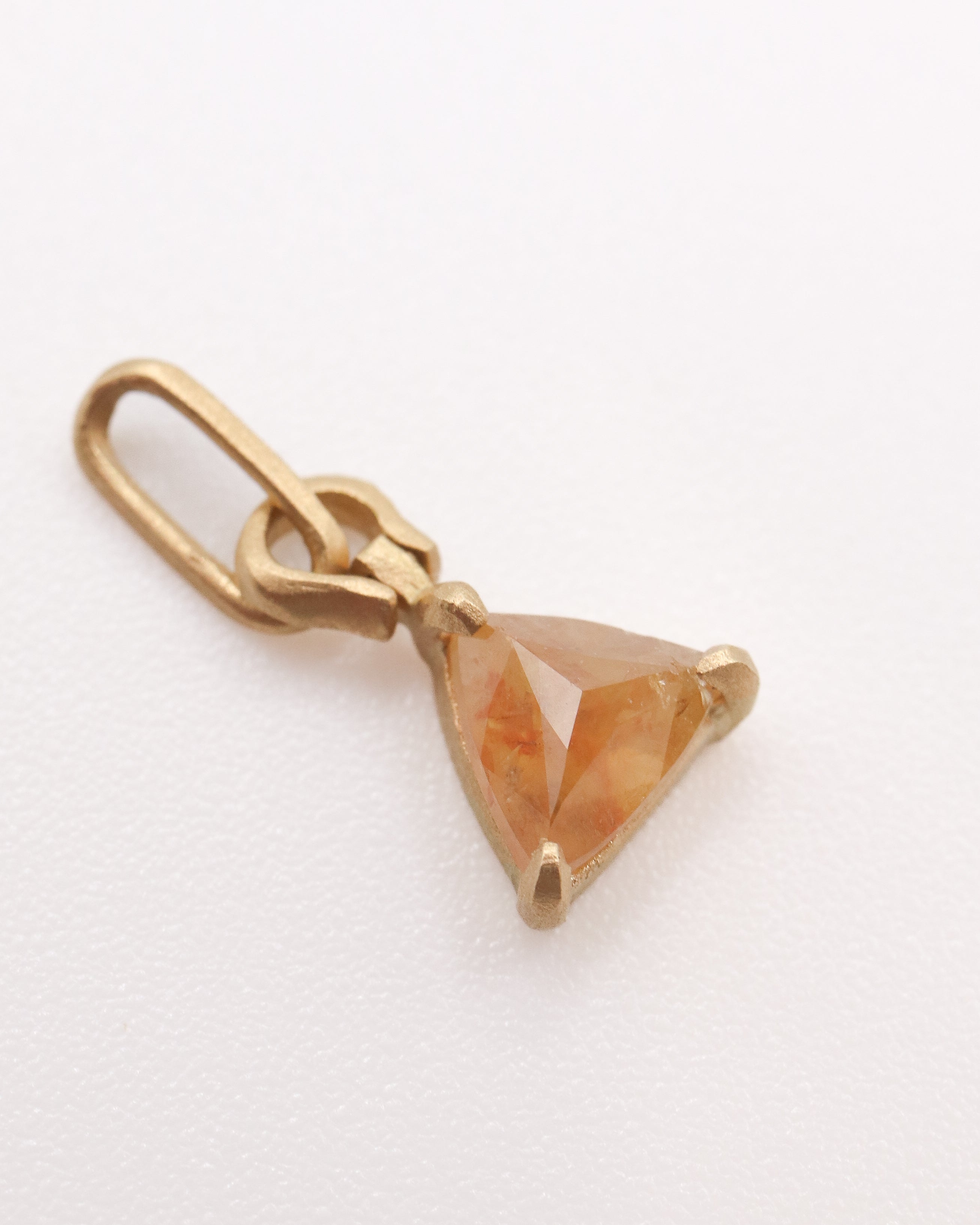 Horse Shoe Prong Necklace - Natural Diamond -