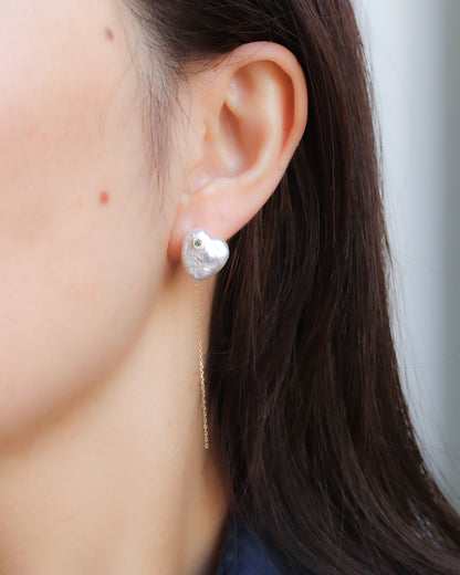 Flat Pierced Earring - Pearl -