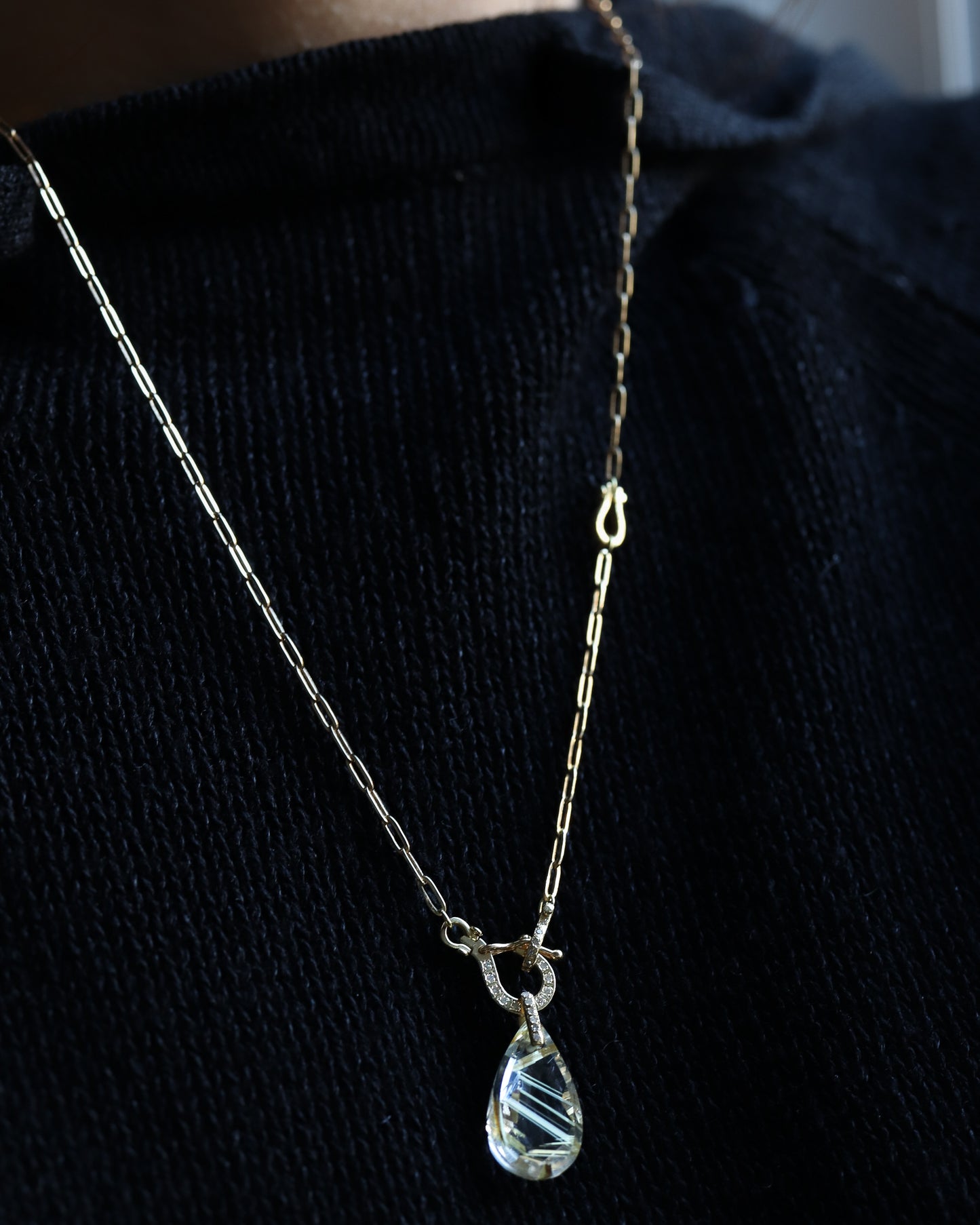 Hibiki Stone Necklace - Golden Rutilated Quartz / Diamond -