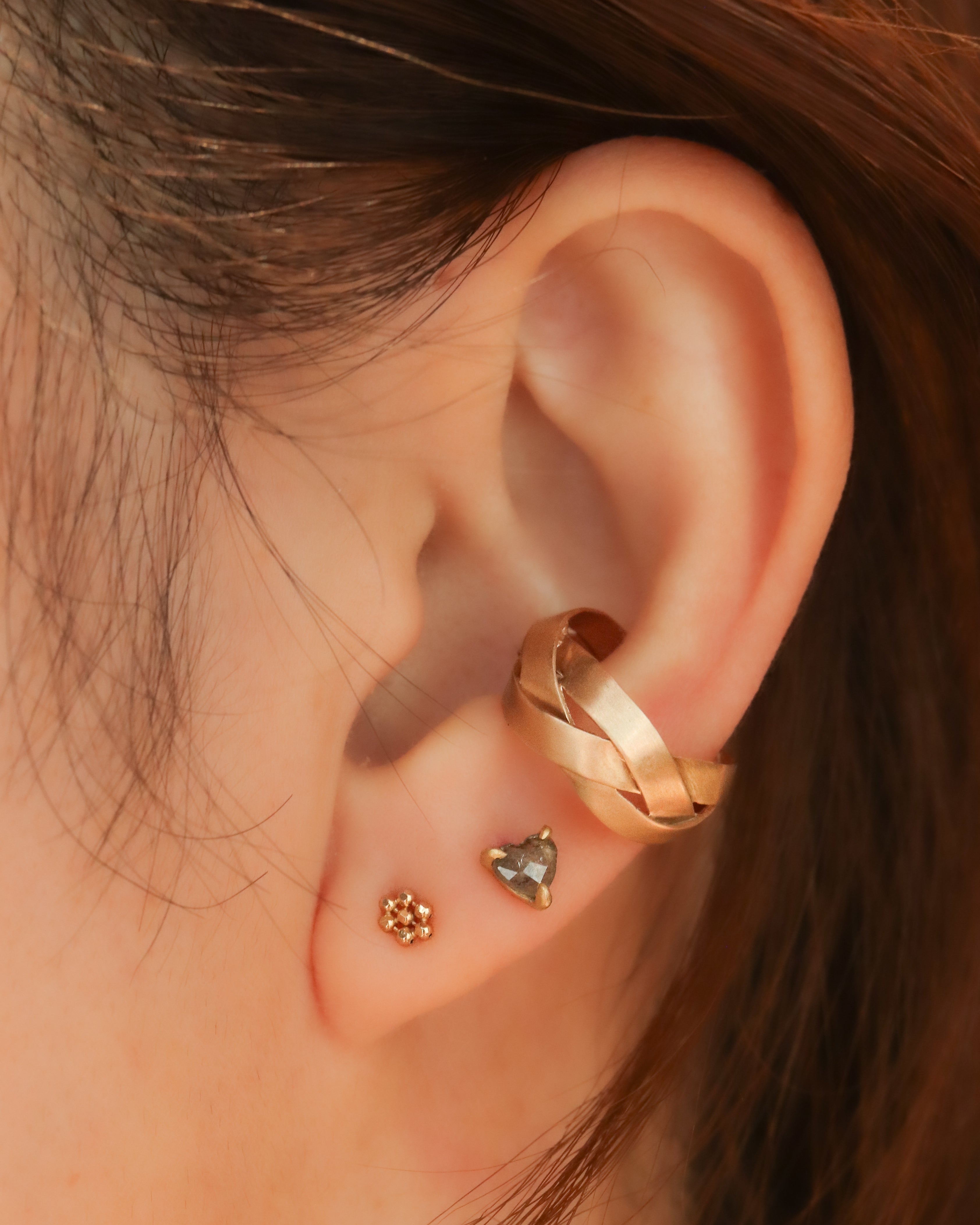 Prong Pierced Earring - Natural Diamond -