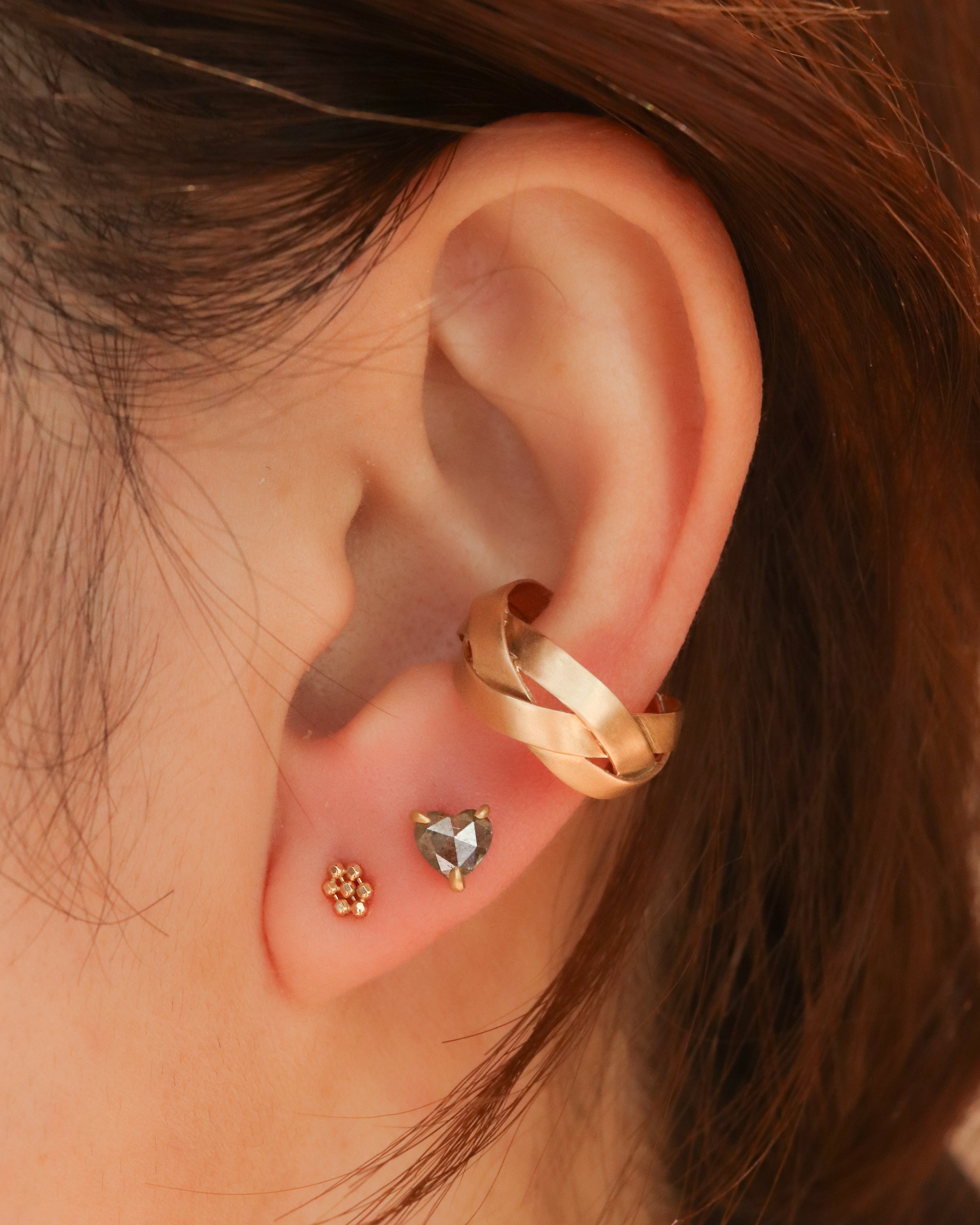 Prong Pierced Earring - Natural Diamond -